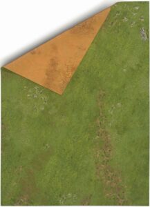 Gamemat.eu Oboustranná herní podložka 44"x60" (112x154 cm) - různé motivy Barva: Highlands in War and Sands of Time